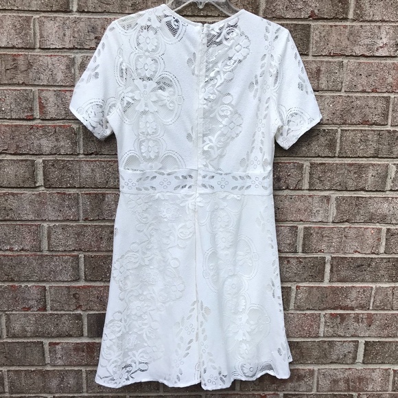 TOPSHOP Ivory/Cream Short Sleeve Floral Lace Dress | M - Picture 12 of 16